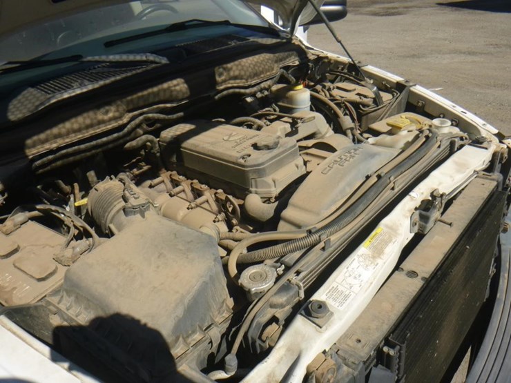2004-dodge-ram-2500-image-16