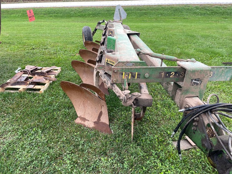 john-deere-2800-image-1