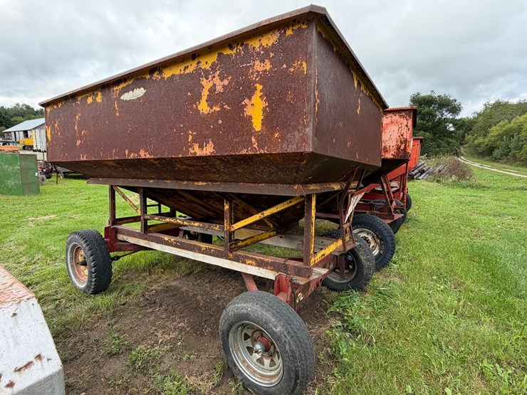 #4013-•-farm-king-gravity-box-image-5