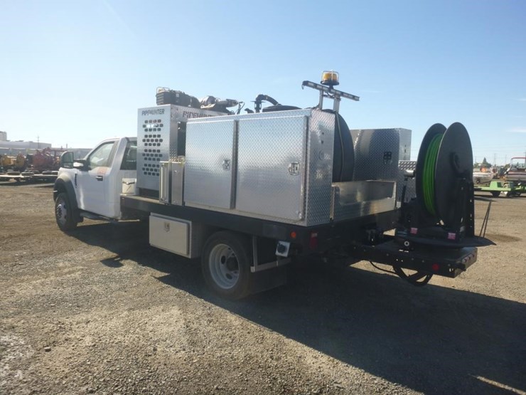 2017-ford-f550-image-5