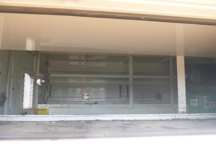 2003-ford-f450-image-21