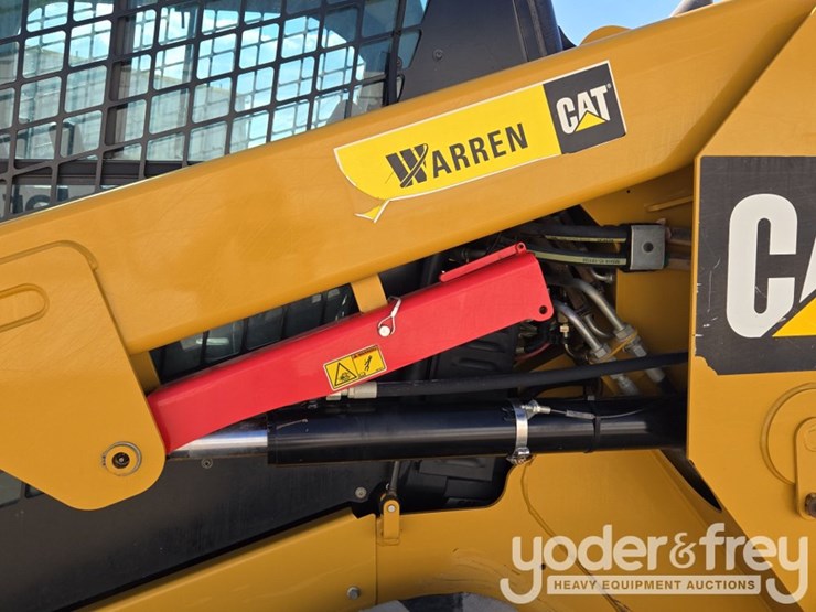 2017-caterpillar-279d-image-30
