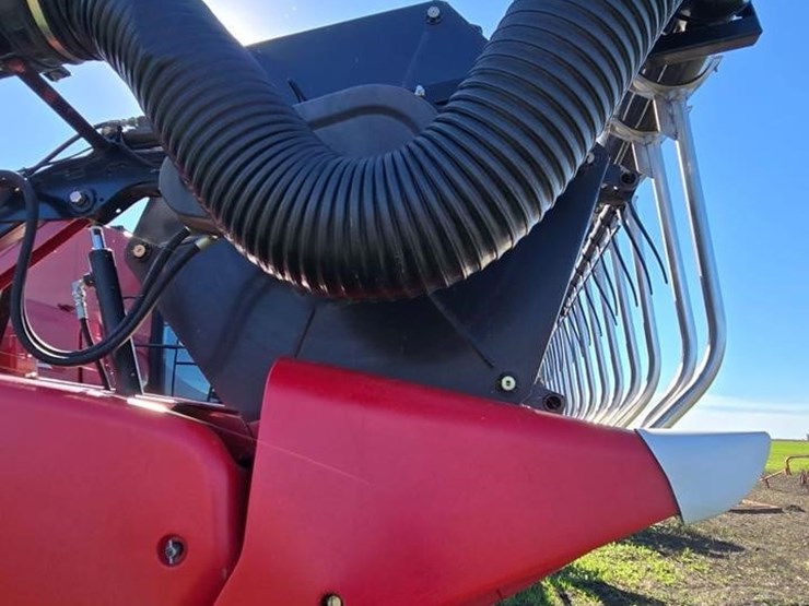 2011-case-ih-3020-image-8