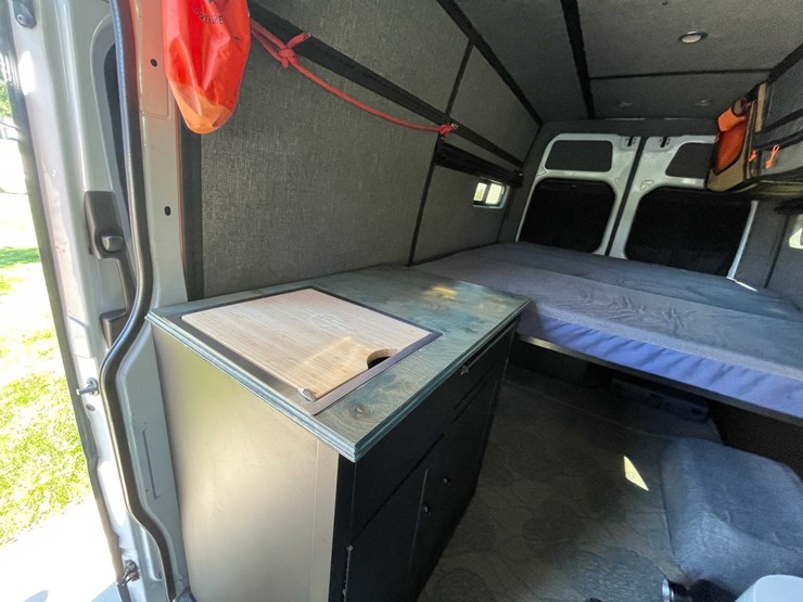 #525-•-2012-mercedes-benz-sprinter-(title-in-delay)-(green-bay,-wi)-image-79
