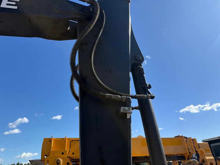 deere-85g-image-34