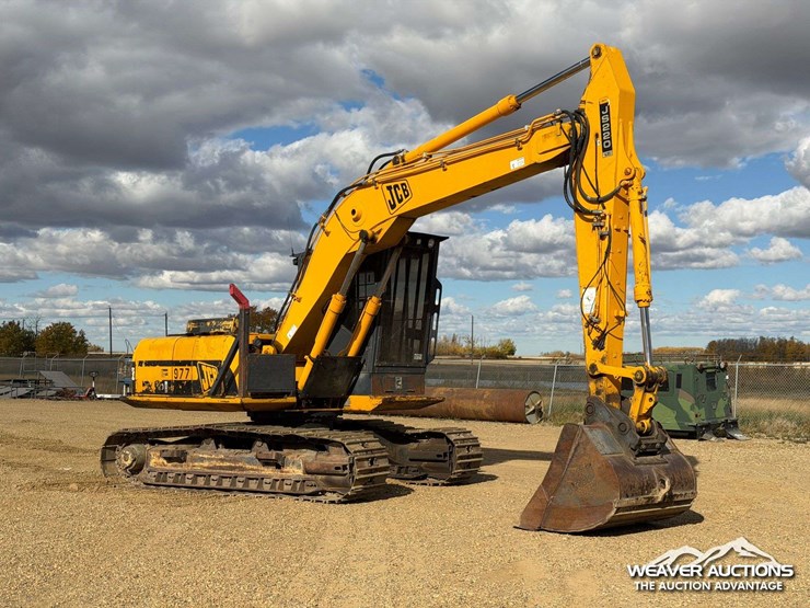 jcb-js220-lc-image-2