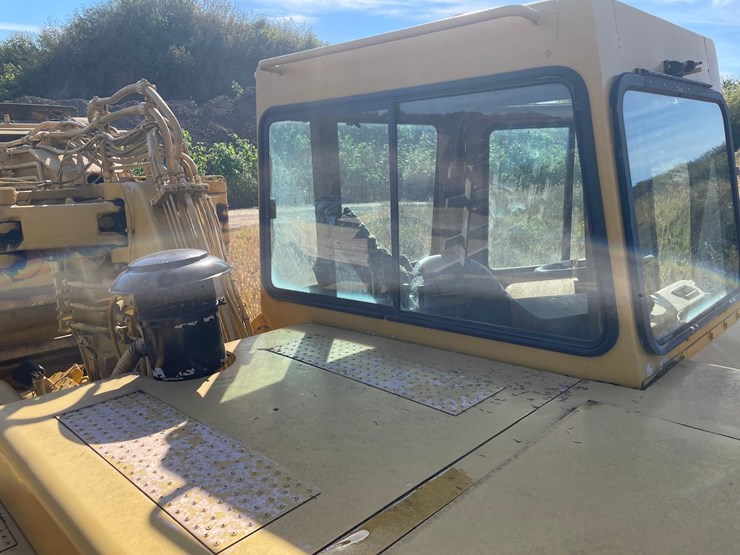 1996-caterpillar-615c-image-27