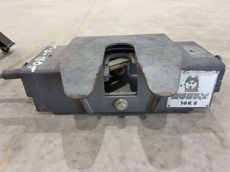 huskey-16k-5th-wheel-hitch-no-rails-image-7
