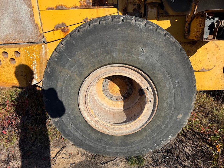 deere-644j-image-109