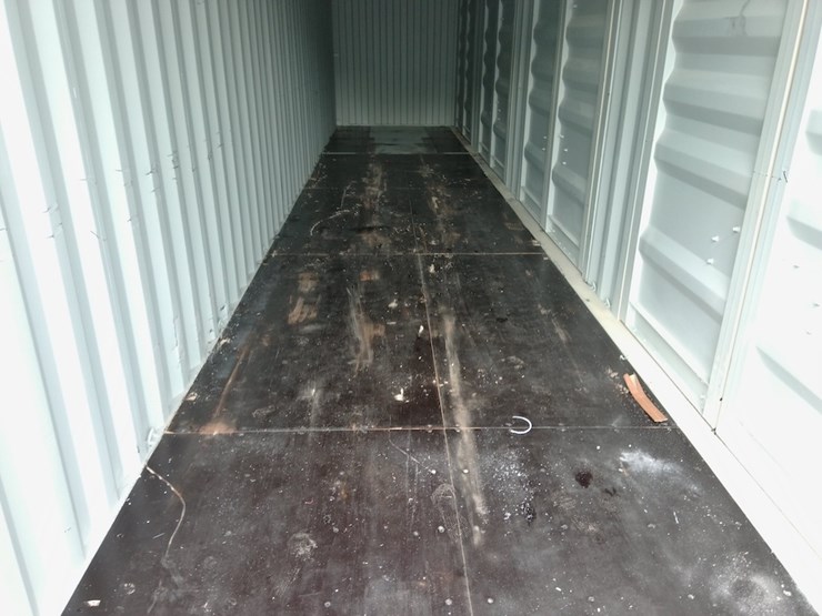 8'x40'x9.5'-high-cube-shipping-container-image-8