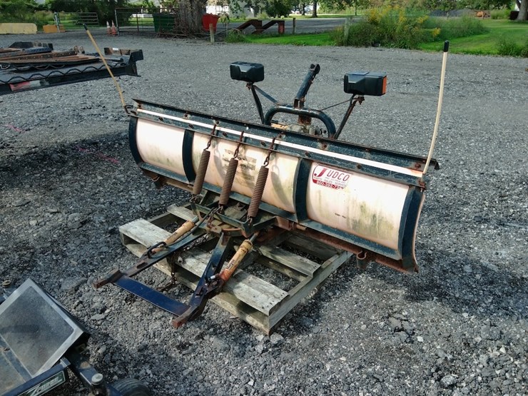 meyer-90"-snowplow-with-mount-image-3