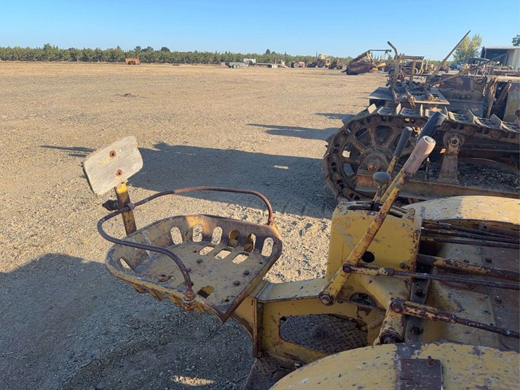 caterpillar-d4-image-31