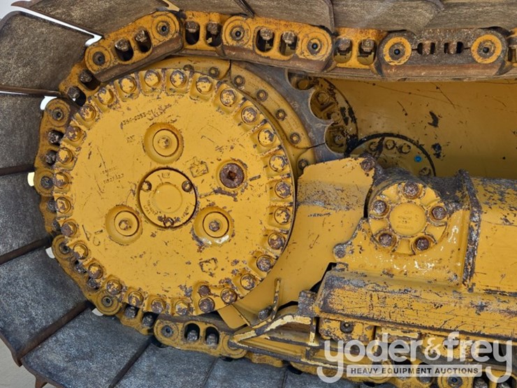 2021-caterpillar-d4-lgp-image-20