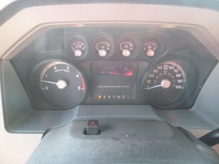 2012-ford-f550-image-15