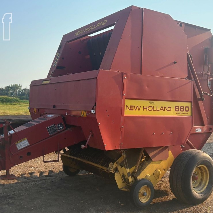 NEW HOLLAND 660