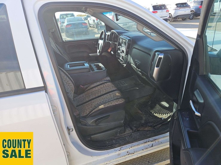 2014-chevrolet-silverado-1500-image-30