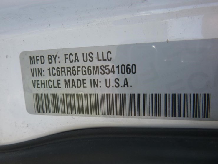 2021-dodge-1500-image-17