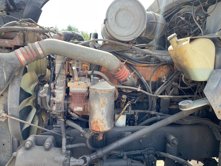 2005-kenworth-t800-image-64