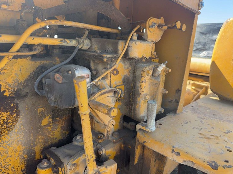 caterpillar-d5-image-39