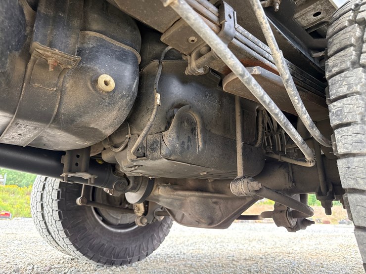 2017-ford-f350-image-33