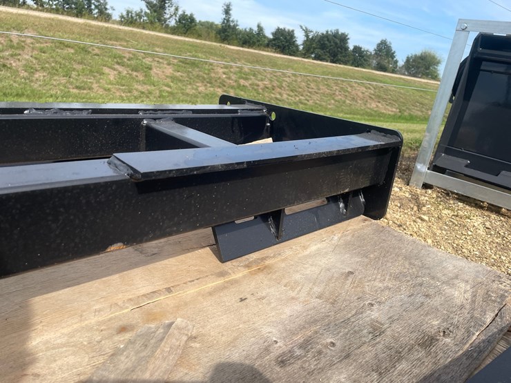 #2036-•-wolverine-skid-steer-pallet-fork-frame-attachment-image-10