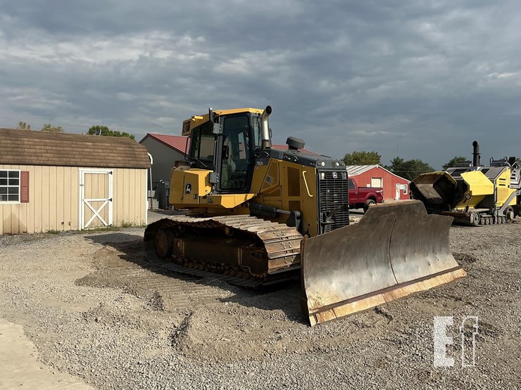 2019-deere-750k-lgp-image-6