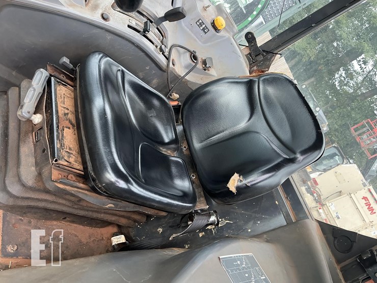 2019-kubota-m5-091-image-11