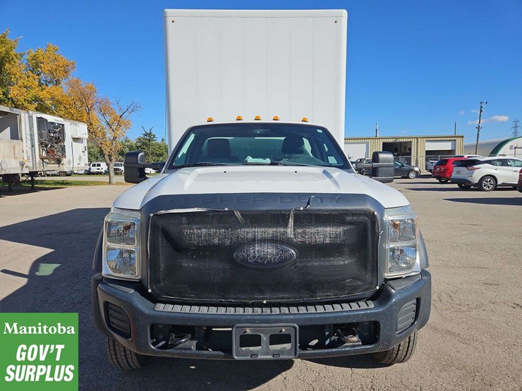 2014-ford-f550-image-8