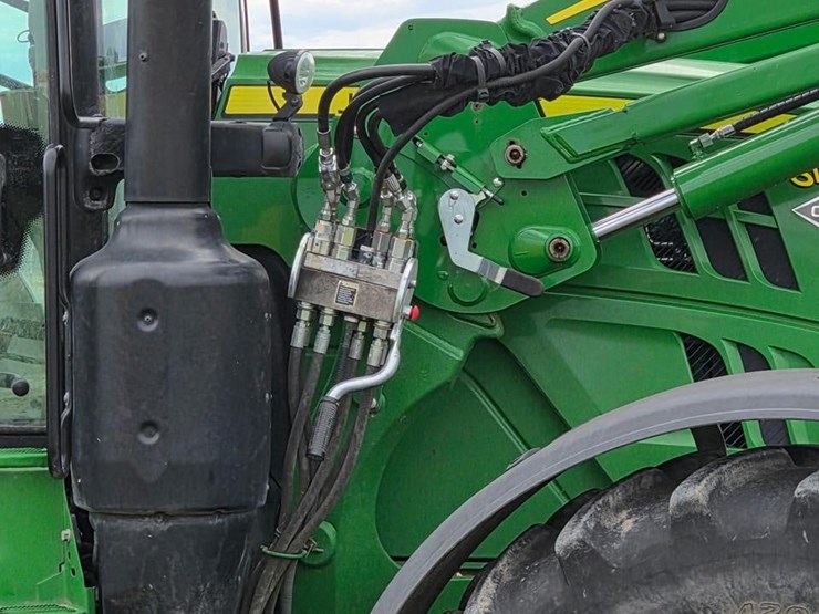 2021-john-deere-6155r-image-74
