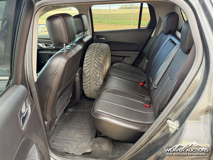 2017-gmc-terrain-slt-image-16