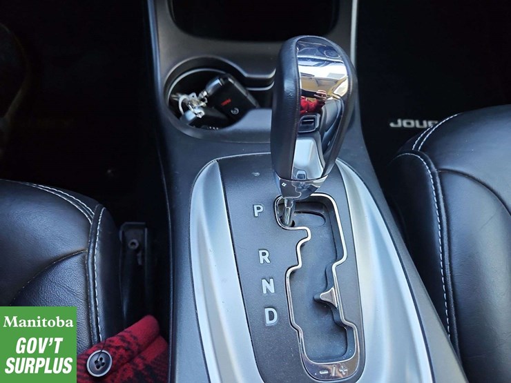 2015-dodge-journey-image-20
