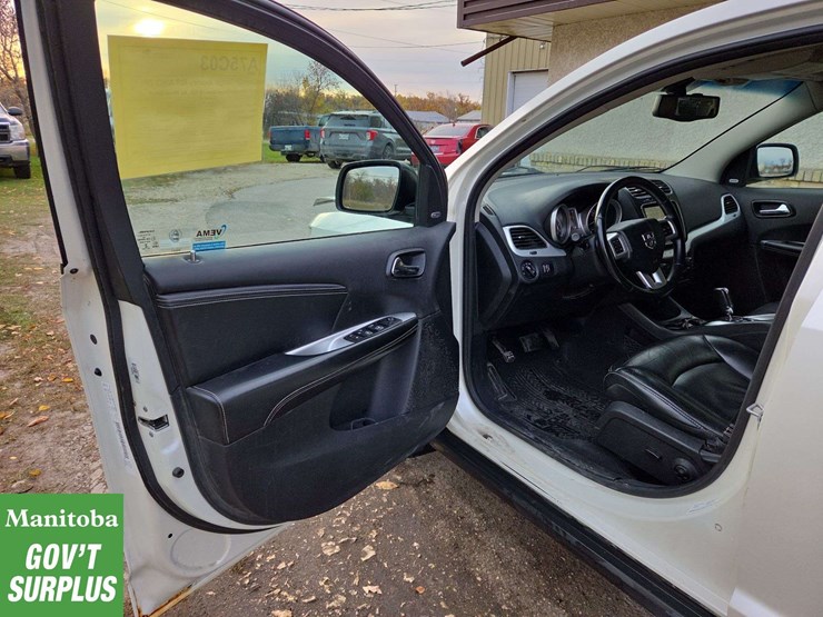 2012-dodge-journey-r/t-image-15