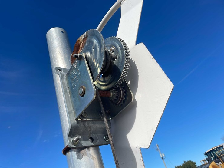 #1830-•-(4)-push-spreaders-image-18