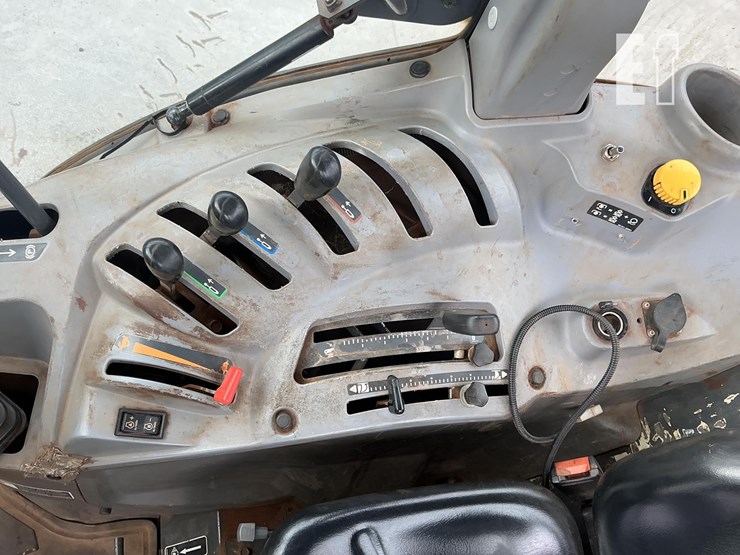 2019-kubota-m5-091-image-12
