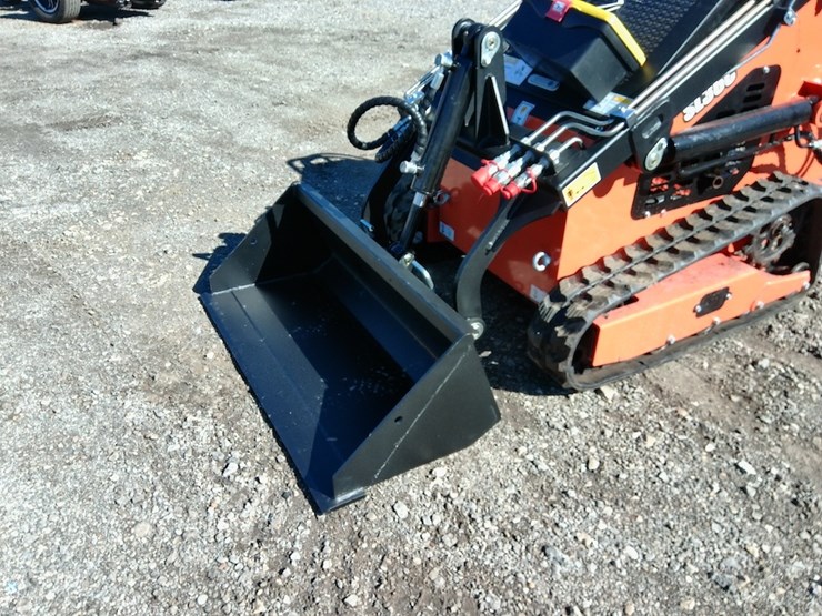 sdlool-sl360c-mini-skid-image-9