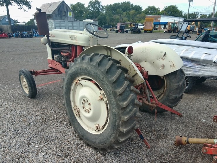 ford-900-image-6