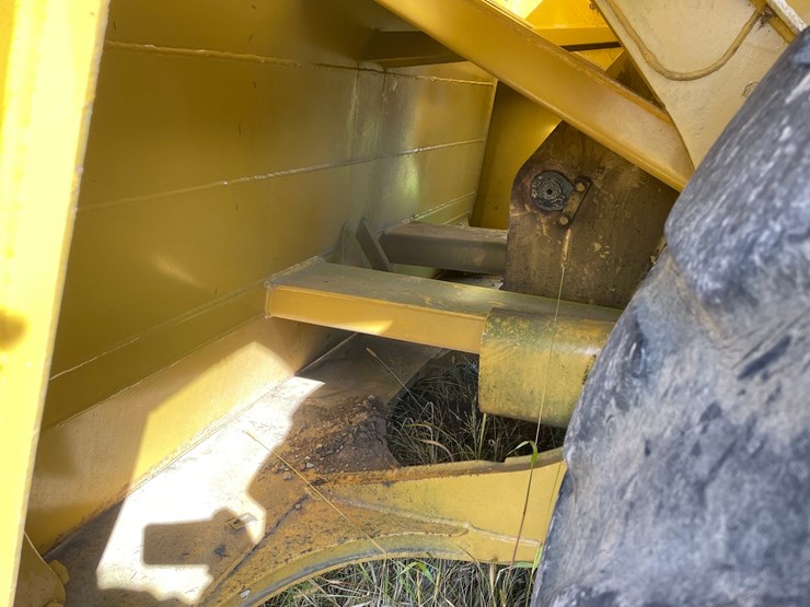 1996-caterpillar-615c-image-42