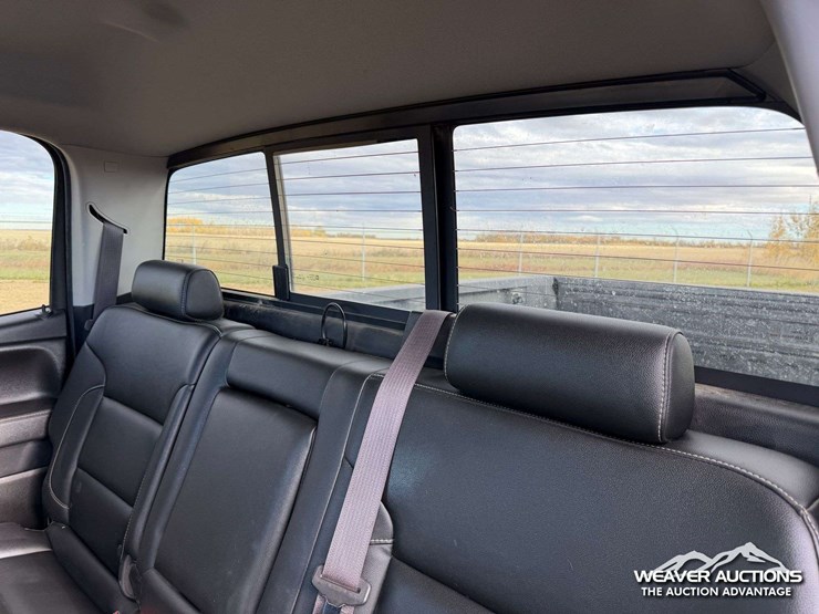 2017-chevrolet-silverado-2500hd-lt-image-18