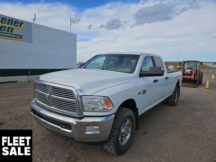 2012-dodge-2500-image-1