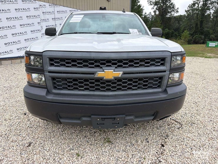 2015-chevrolet-silverado-1500-image-26