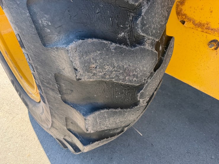 deere-544k-image-78