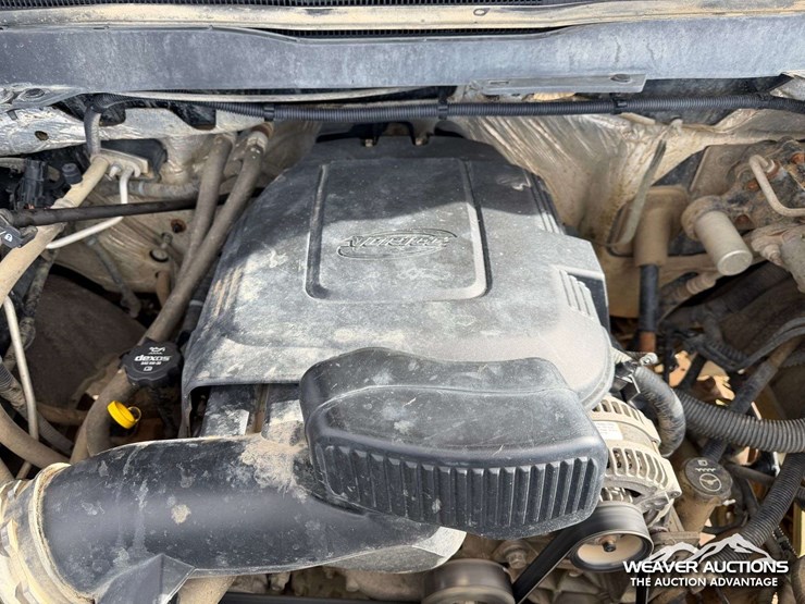 2017-chevrolet-silverado-2500hd-lt-image-30