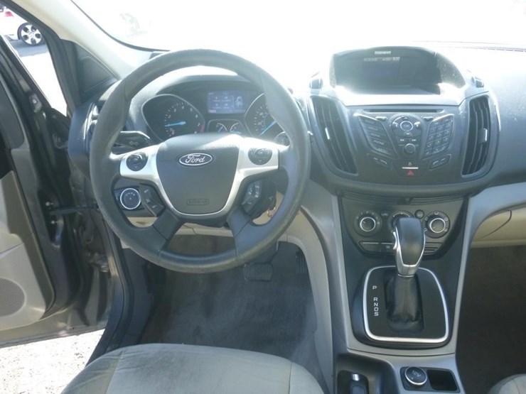 2013-ford-escape-image-9