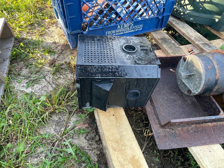 #3212-•-grass-packer,-agitator,-and-more-image-6