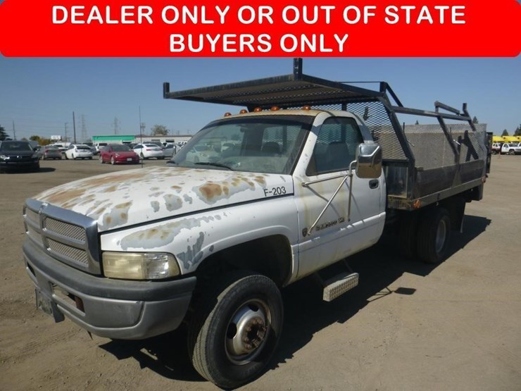 1996-dodge-ram-3500-image-1