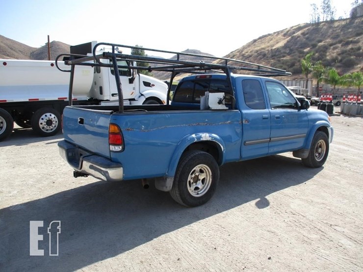 2003-toyota-tundra-image-3