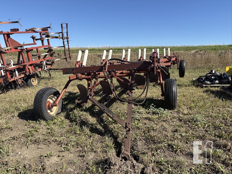 case-ih-735-image-3