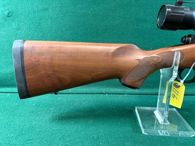 winchester-mdl.70-300-wsm-rifle-image-2