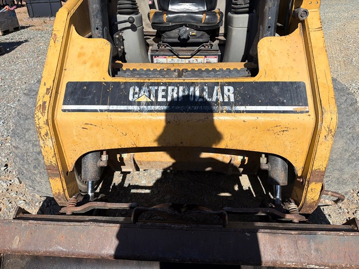 caterpillar-226-image-11