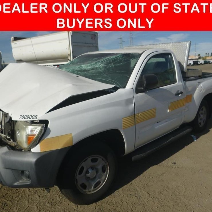 2013 TOYOTA TACOMA